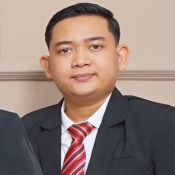 ESB07295 (1) Jordan Valentino, S.H., M.Kn.